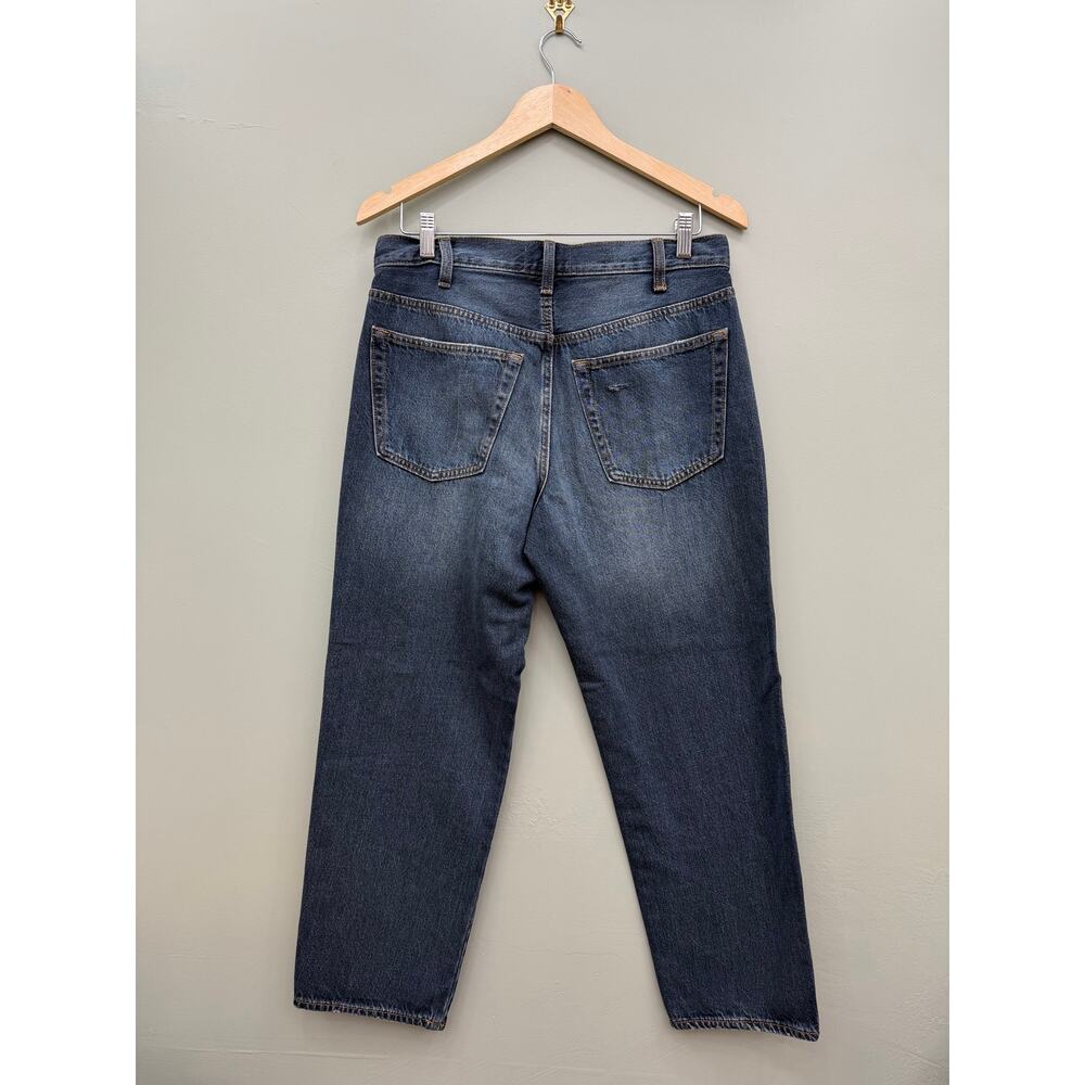 Universal Thread Mid Rise Boyfriend Jeans Distressed Button Fly Size 6 - Picture 4 of 6